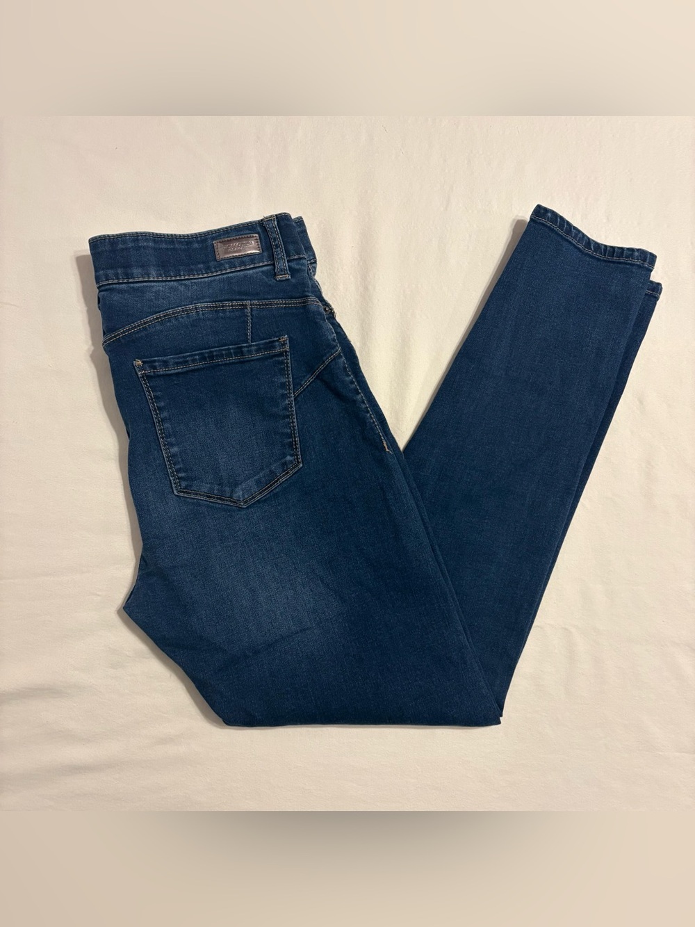 Juicy Couture Blue Stretch Denim Jeans with Elastic Comfort Waistband size 10